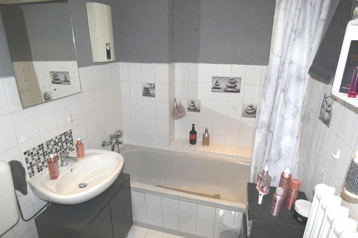 House for sale in Duisburg / Wanheimerort                   - Nordrhein-Westfalen, Germany - Image 9