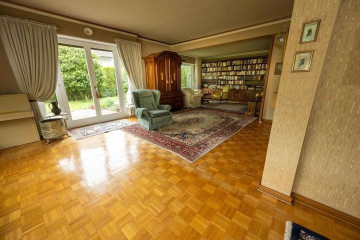 House for sale in Dusseldorf-Unterbach                   - Nordrhein-Westfalen, Germany - Image 6