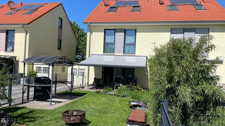 House for sale in Laatzen                   - Niedersachsen, Germany - Image 2