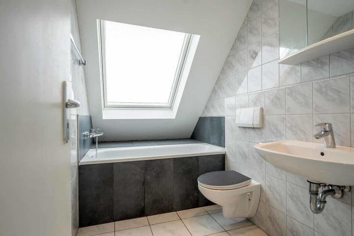 House for sale in Tonisvorst, Germany - Image 11