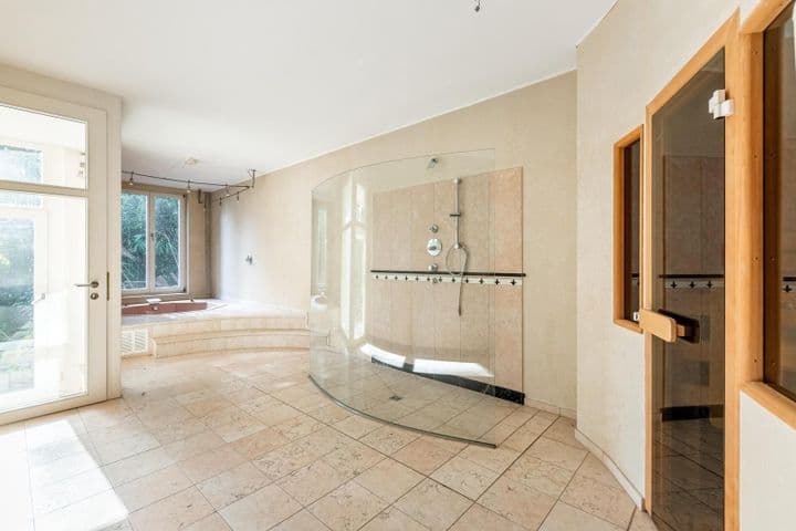 House for sale in Bottrop                   - Nordrhein-Westfalen, Germany - Image 11