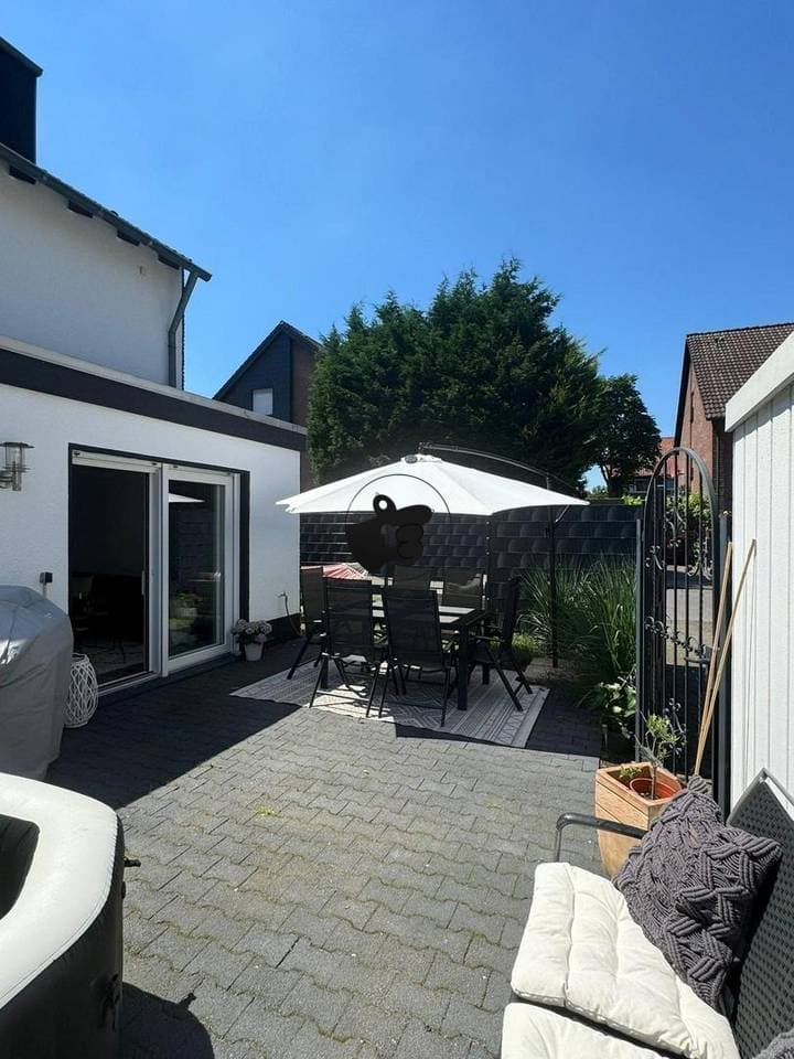 Apartment for sale in Bottrop                   - Nordrhein-Westfalen, Germany - Image 16