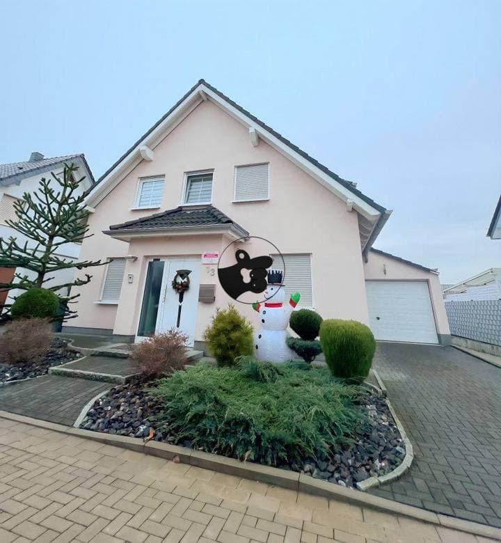 House for sale in Dortmund                   - Nordrhein-Westfalen, Germany - Image 2