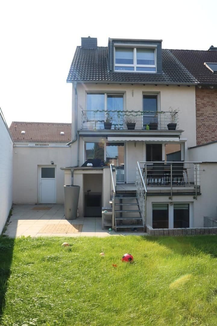 House for sale in Straße                   41542 Dormagen                   - Nordrhein-Westfalen, Germany - Image 3