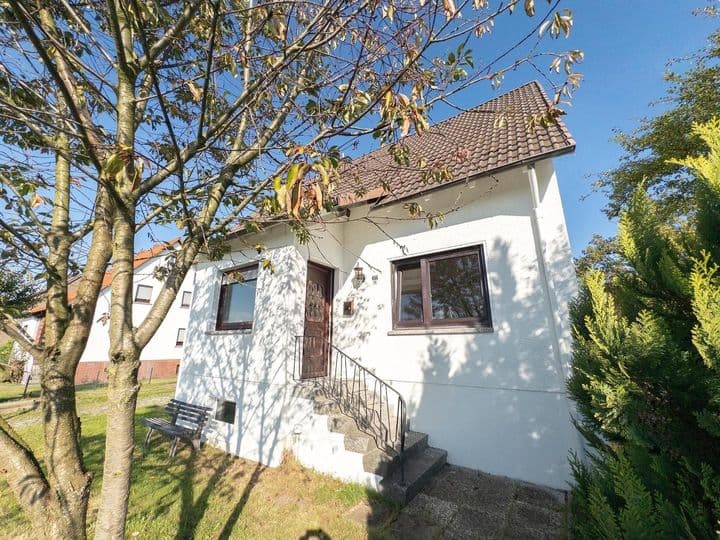 House for sale in 18                   31683 Obernkirchen                   - Niedersachsen, Germany - Image 3