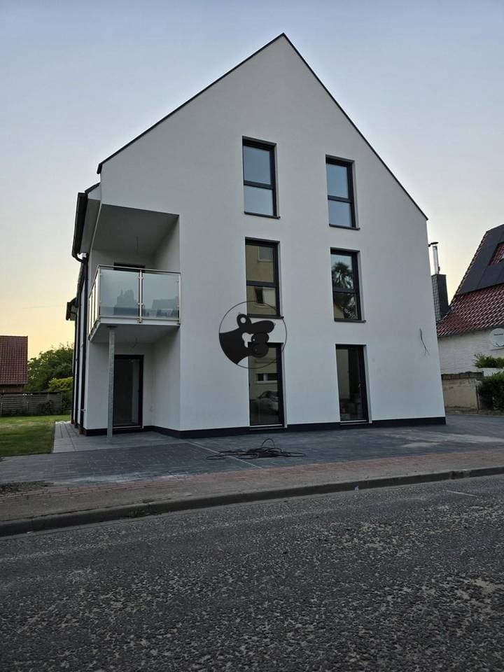 House for sale in Garbsen                   - Niedersachsen, Germany - Image 2