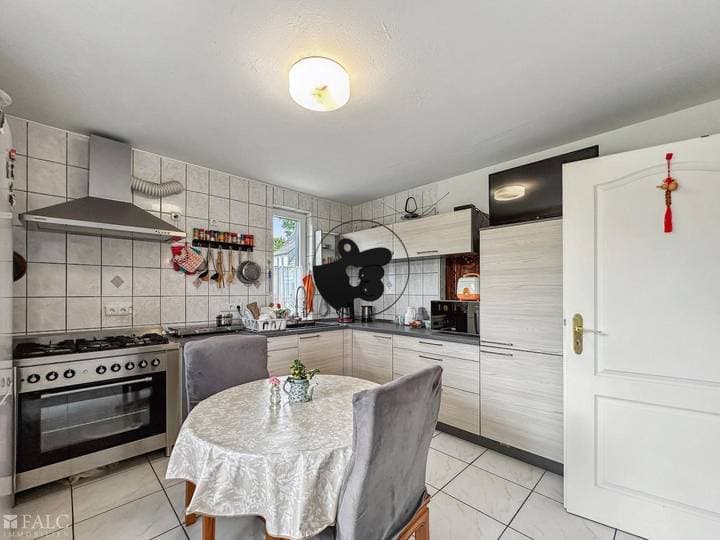 House for sale in Voerde (Niederrhein)                   - Nordrhein-Westfalen, Germany - Image 6