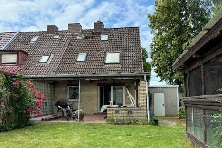 House for sale in Bad Oldesloe                   - Schleswig-Holstein, Germany - Image 2