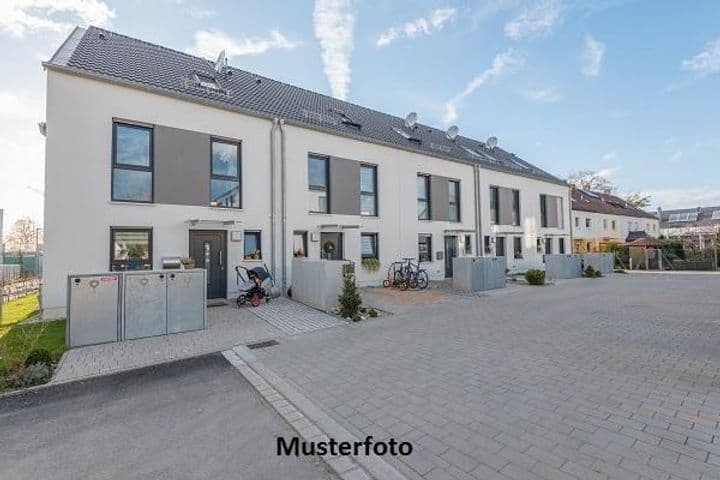 House for sale in Hohr-Grenzhausen, Germany