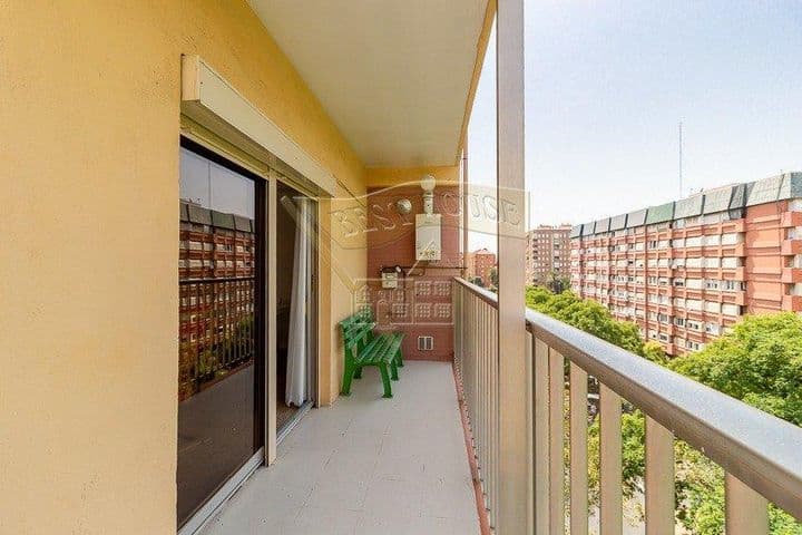 3 bedrooms apartment for rent in Valencia, Spain - Image 7