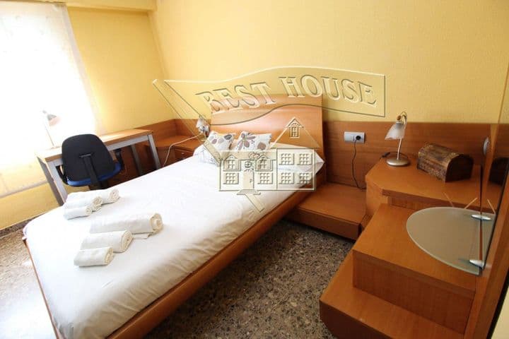 3 bedrooms apartment for rent in Algiros, Spain - Image 10