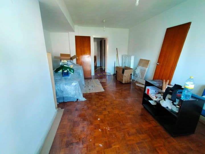 4 bedrooms apartment for rent in Vigo, Spain - Image 8