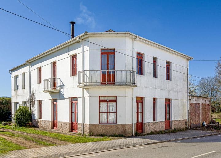 8 bedrooms house for sale in Lugo, Spain - Image 2