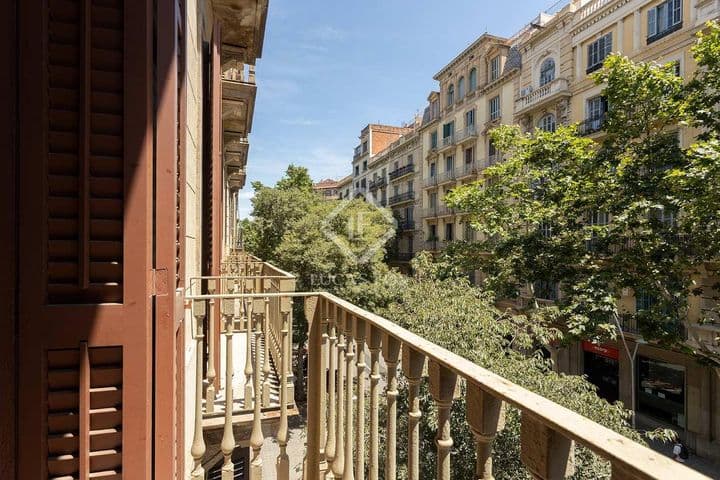 2 bedrooms apartment for rent in Barcelona, Spain - Image 4