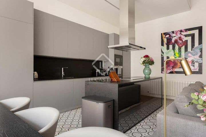 2 bedrooms apartment for rent in Barcelona, Spain - Image 10