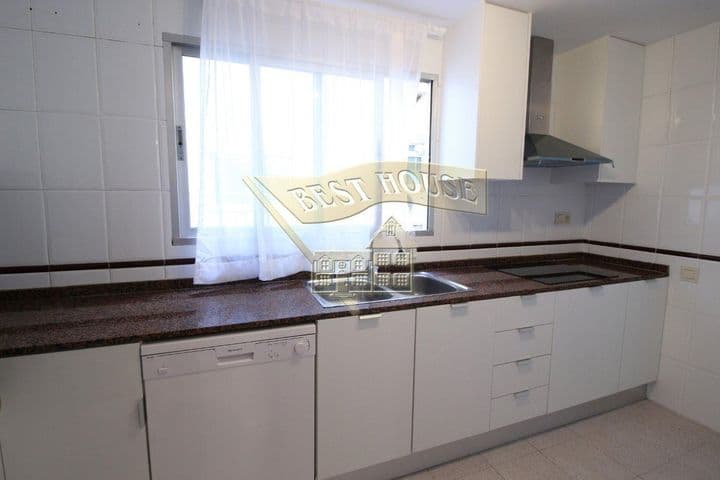 4 bedrooms apartment for rent in Algiros, Spain - Image 12