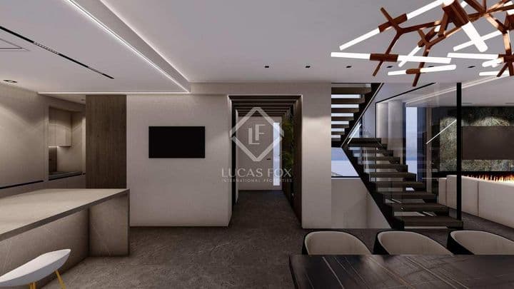 4 bedrooms house for rent in Barcelona, Spain - Image 3