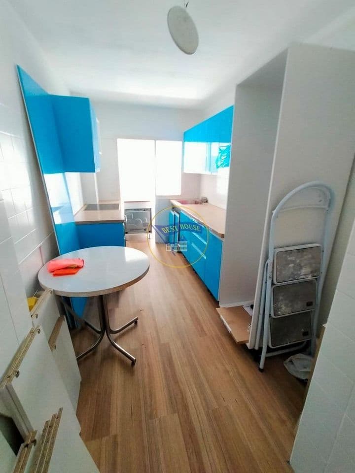 4 bedrooms apartment for rent in Vigo, Spain - Image 3