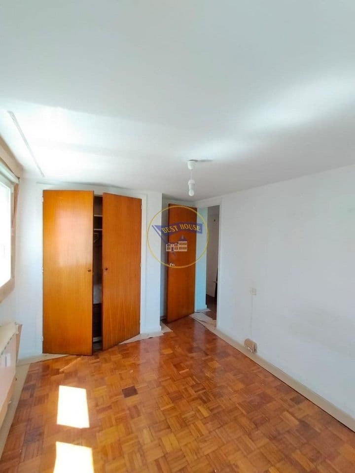 4 bedrooms apartment for rent in Vigo, Spain - Image 11