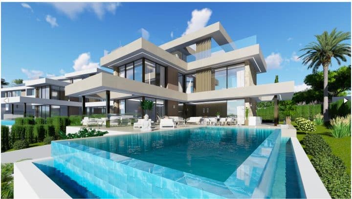 5 bedrooms house for sale in Estepona, Spain