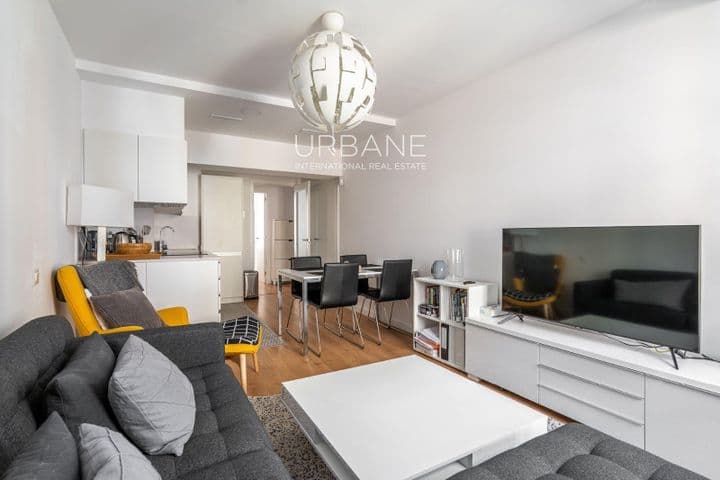 2 bedrooms apartment for rent in Eixample, Spain - Image 3