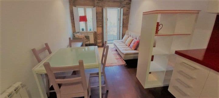 1 bedroom apartment for rent in Lugo, Spain - Image 7