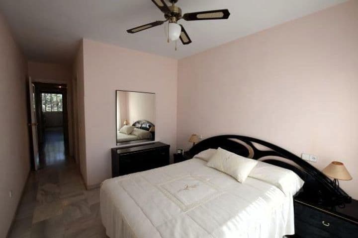 Apartment for sale in Fuengirola, Spain - Image 7