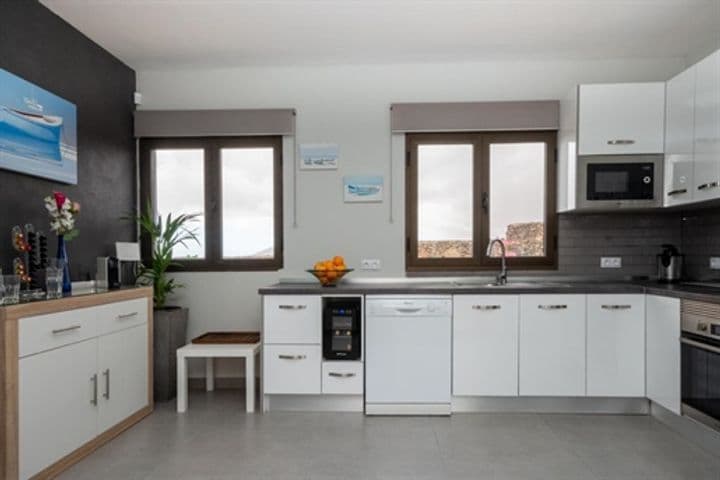 2 bedrooms house for sale in La Oliva, Spain - Image 9