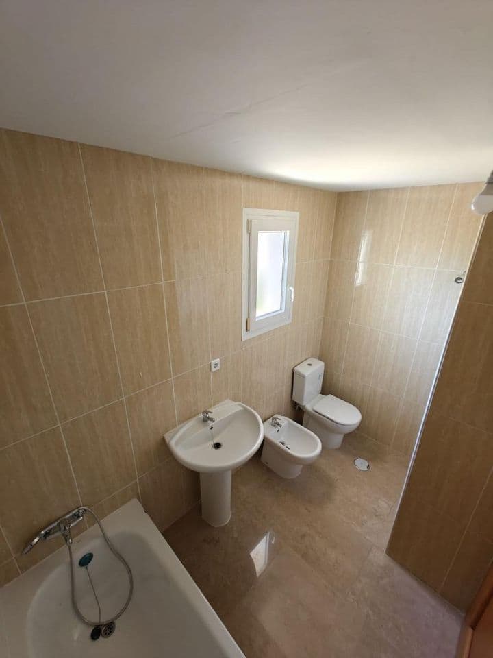 2 bedrooms house for sale in La Duquesa, Spain - Image 8