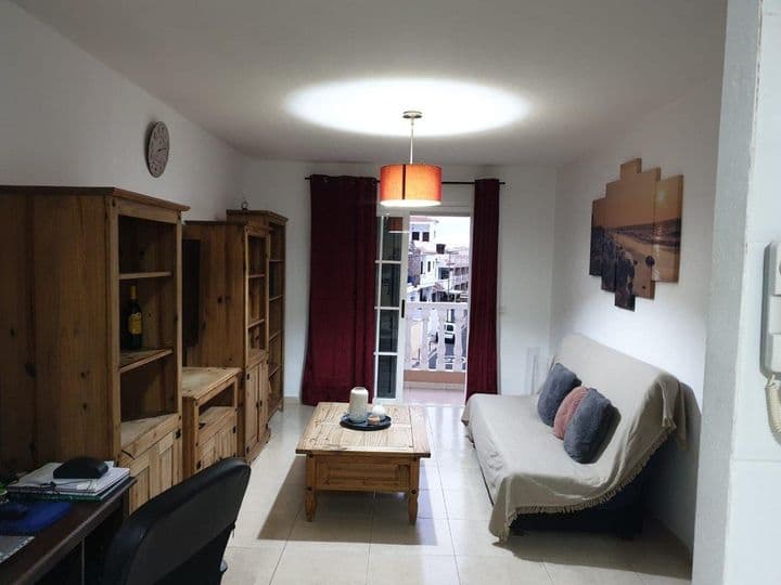 1 bedroom apartment for rent in Adeje, Spain - Image 4