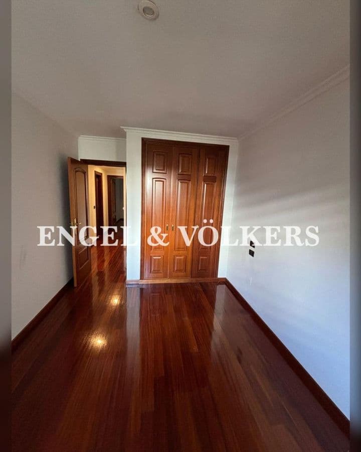 2 bedrooms apartment for rent in Vigo, Spain - Image 7