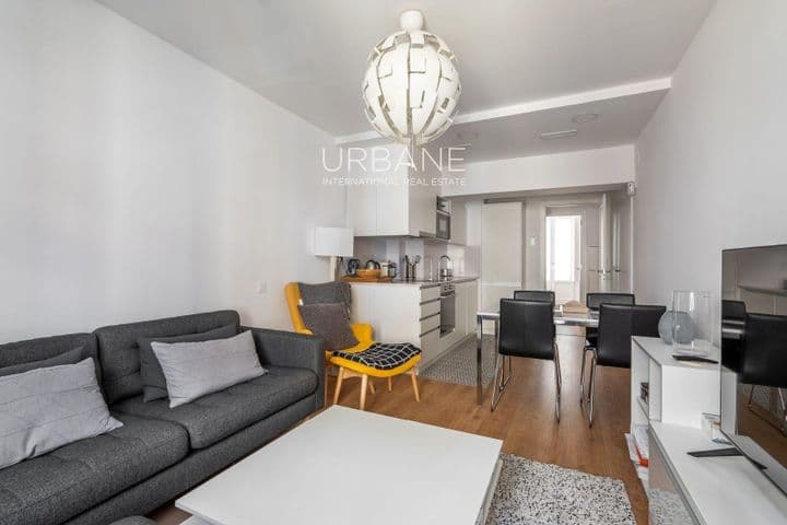 2 bedrooms apartment for rent in Eixample, Spain - Image 2