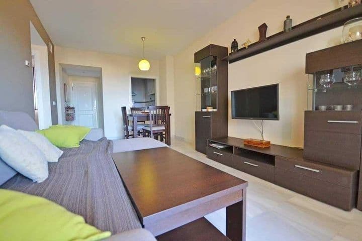 2 bedrooms apartment for rent in Torrequebrada, Spain - Image 9