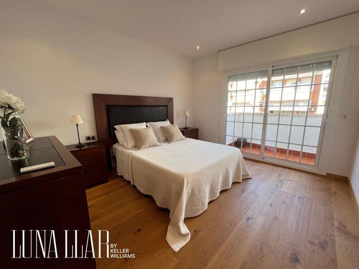 4 bedrooms apartment for sale in Castelldefels, Spain - Image 2