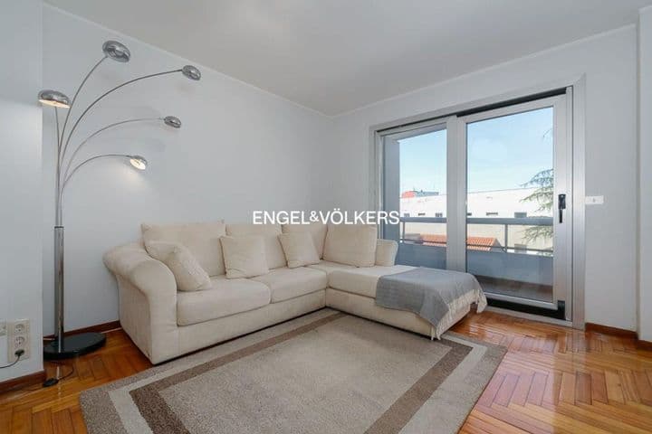 3 bedrooms apartment for sale in Vigo, Spain