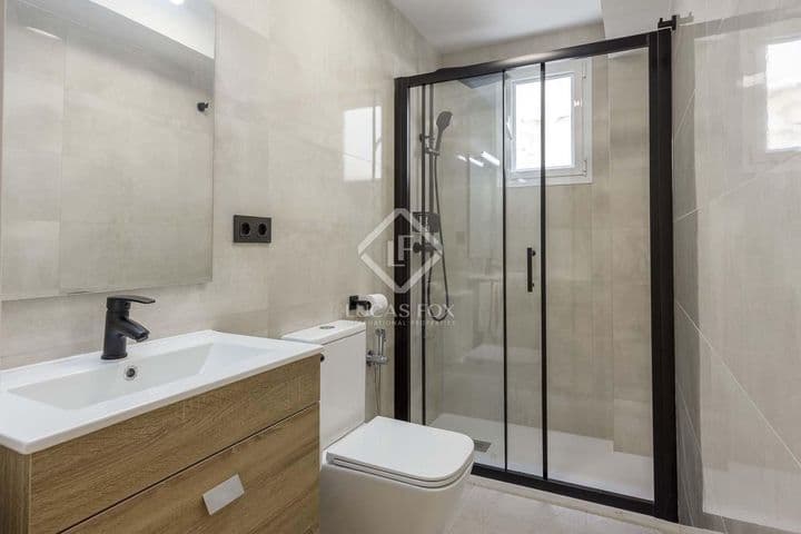 2 bedrooms apartment for rent in Valencia, Spain - Image 11