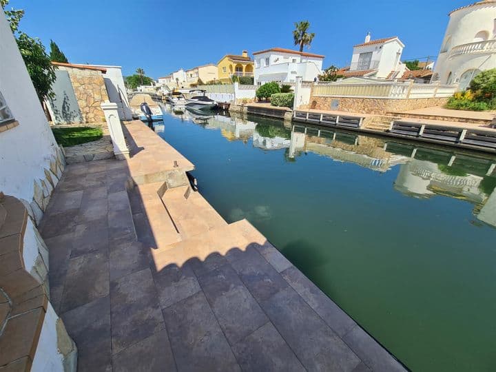 3 bedrooms house for sale in Empuriabrava, Spain - Image 3