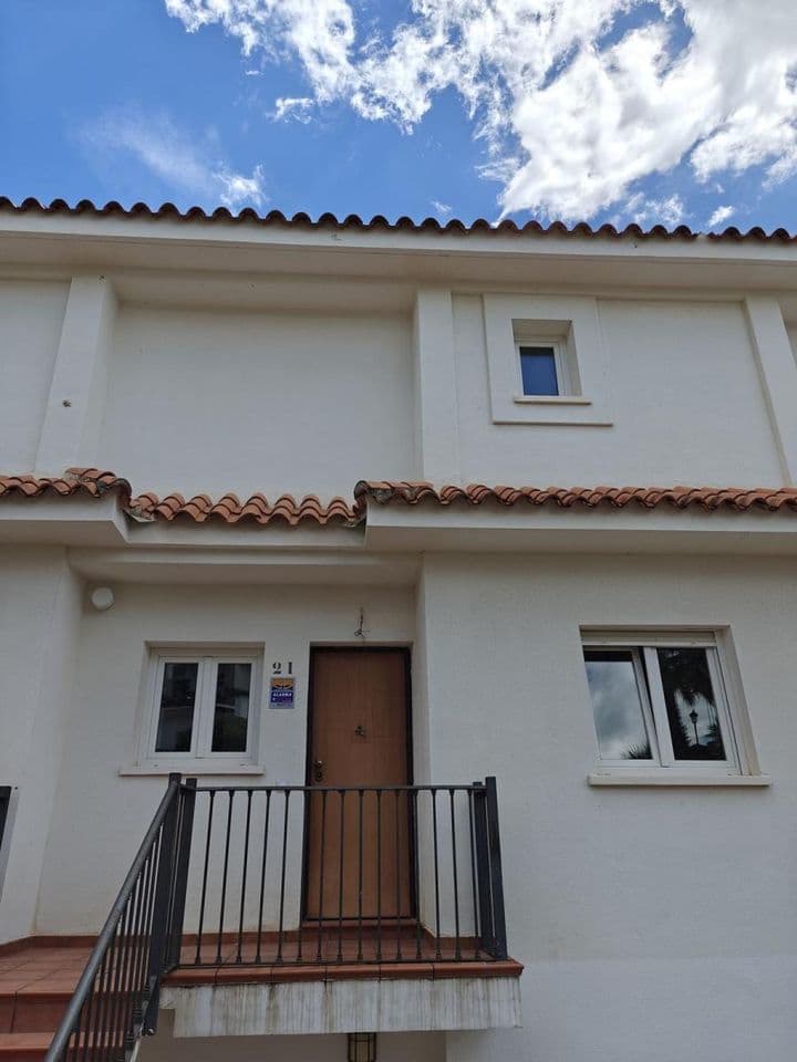 2 bedrooms house for sale in La Duquesa, Spain - Image 2