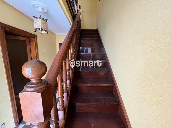 House for sale in Oviedo, Spain - Image 9