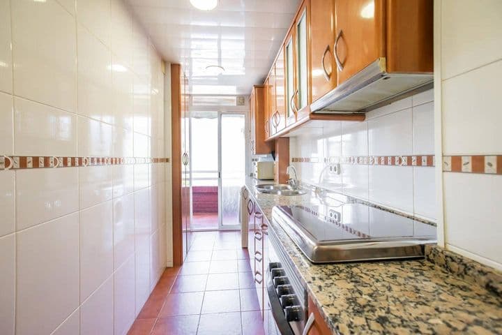 2 bedrooms apartment for rent in Sants-Montjuic, Spain - Image 6