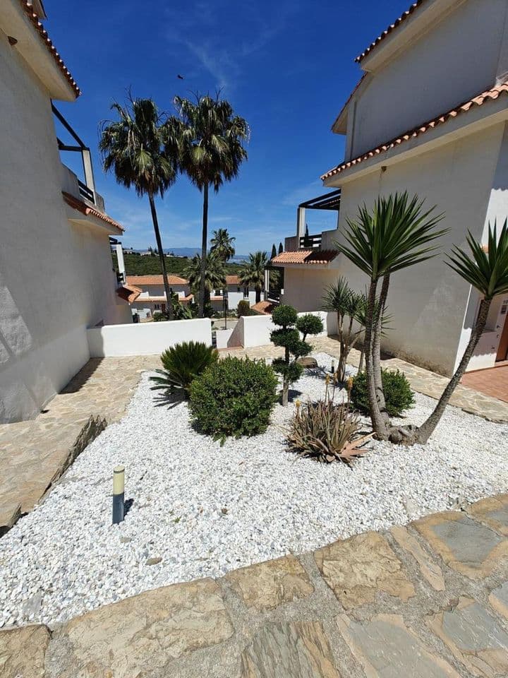 2 bedrooms house for sale in La Duquesa, Spain - Image 3