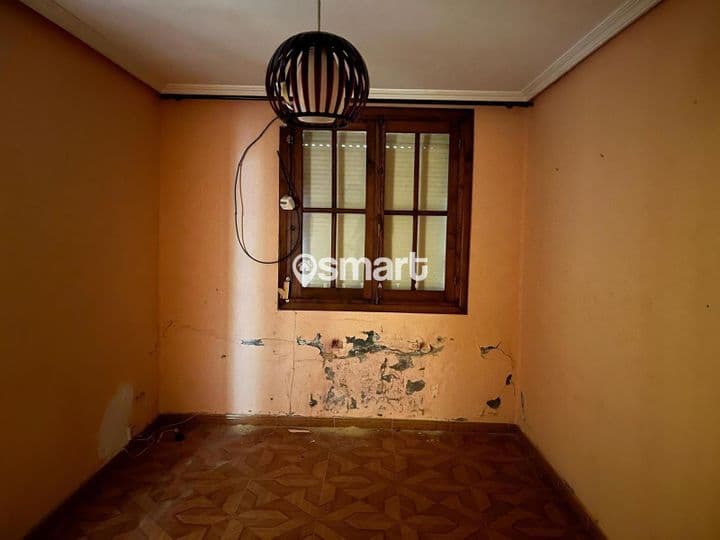 House for sale in Oviedo, Spain - Image 8