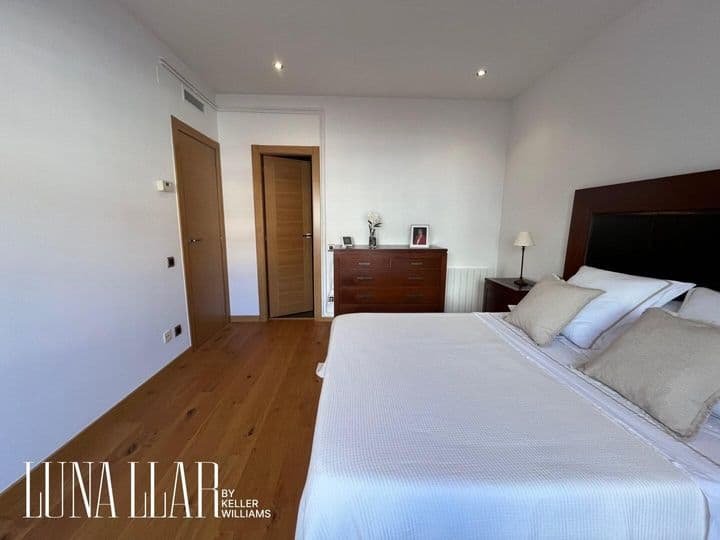 4 bedrooms apartment for sale in Castelldefels, Spain - Image 10