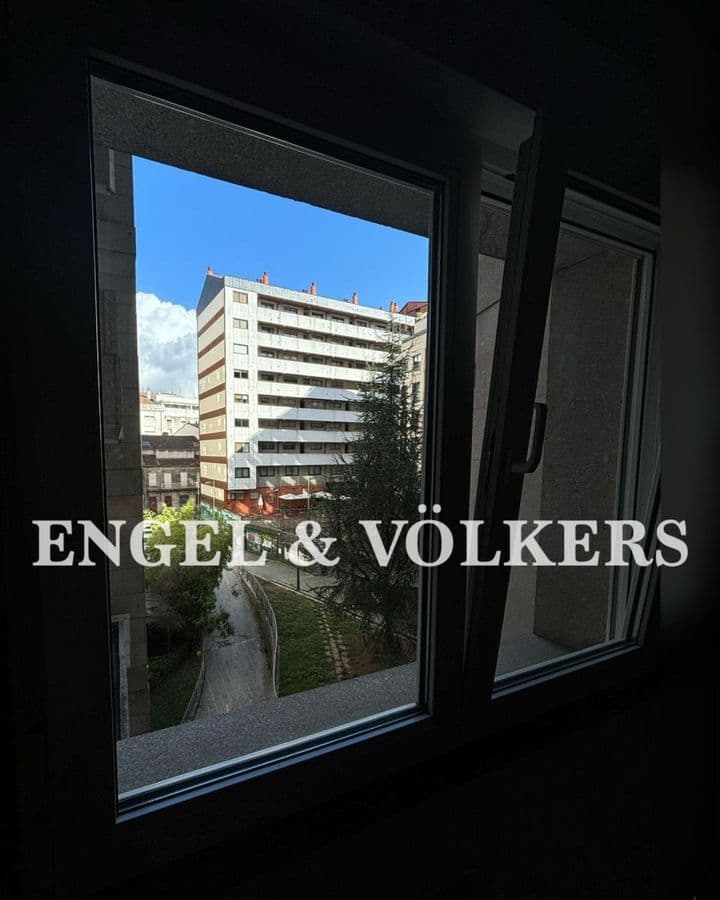 2 bedrooms apartment for rent in Vigo, Spain - Image 8