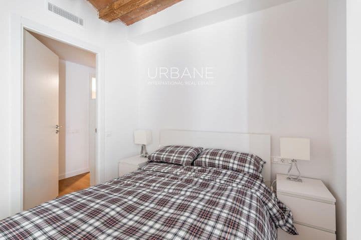 2 bedrooms apartment for rent in Eixample, Spain - Image 8