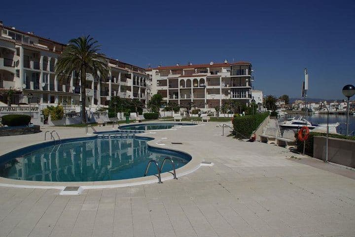 1 bedroom apartment for sale in Empuriabrava, Spain - Image 11