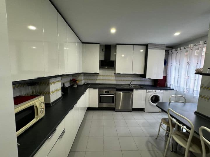 4 bedrooms apartment for sale in Madrid, Spain - Image 7