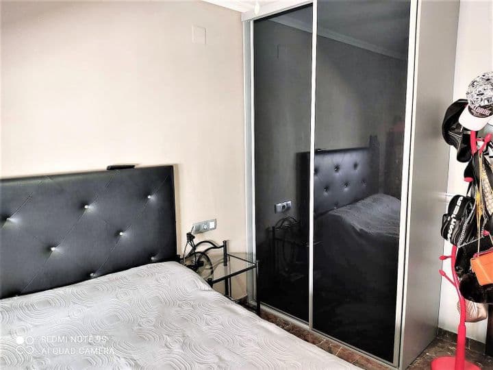 1 bedroom apartment for rent in Bailen - Miraflores, Spain - Image 11