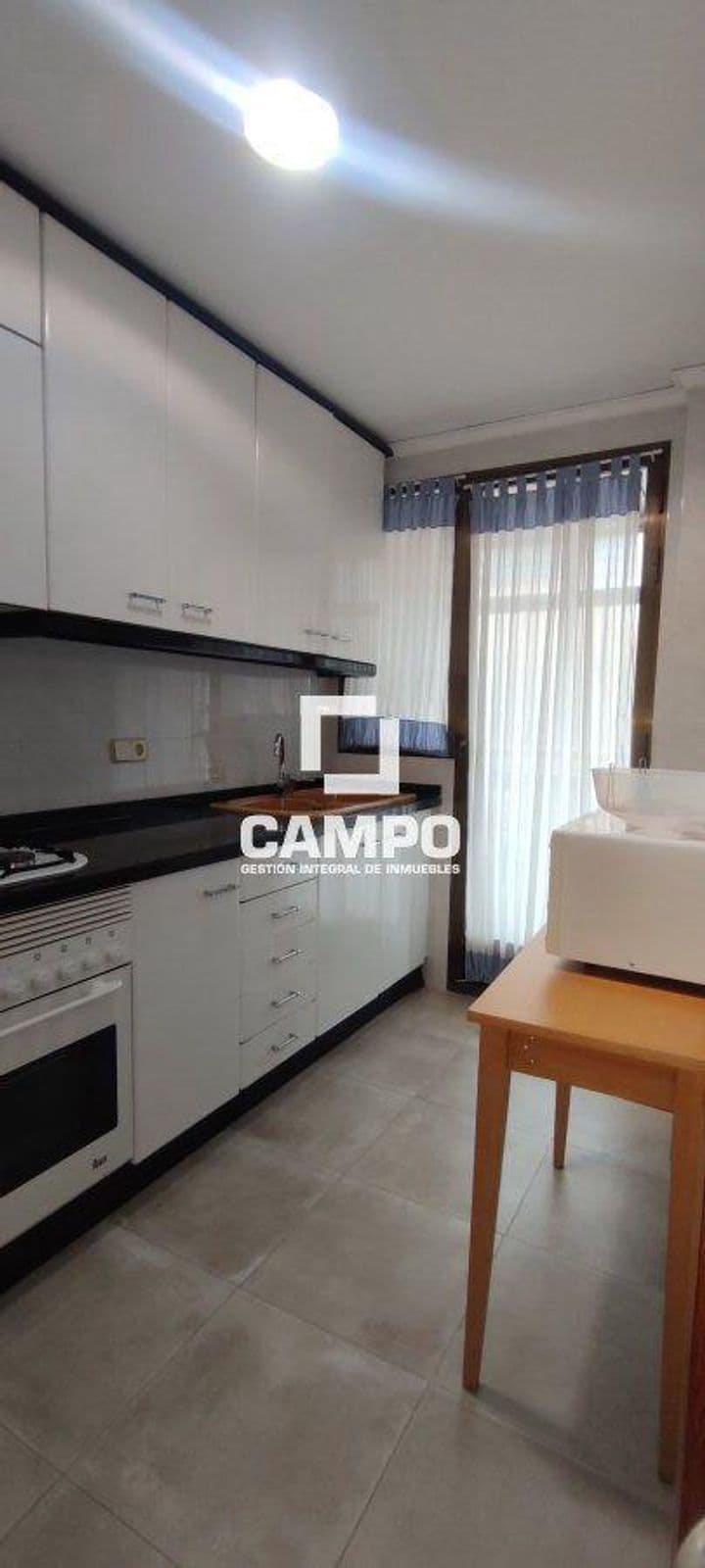 1 bedroom apartment for rent in Albacete, Spain - Image 10