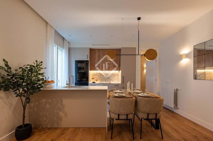 2 bedrooms apartment for rent in Madrid, Spain - Image 11